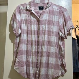 Abercrombie & Fitch women’s shirt